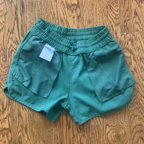 Kids Columbia Athletic Shorts - Picture 7 of 7